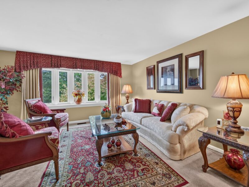 1224 Armstrong Dr — photo 5