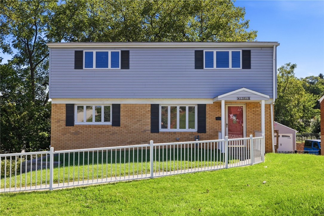 1301 Clara Ave — photo 1