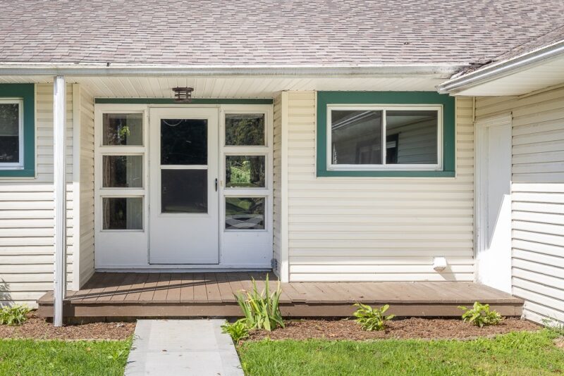 69 Latham — photo 3