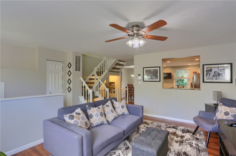 424 Parkridge Ln — photo 8