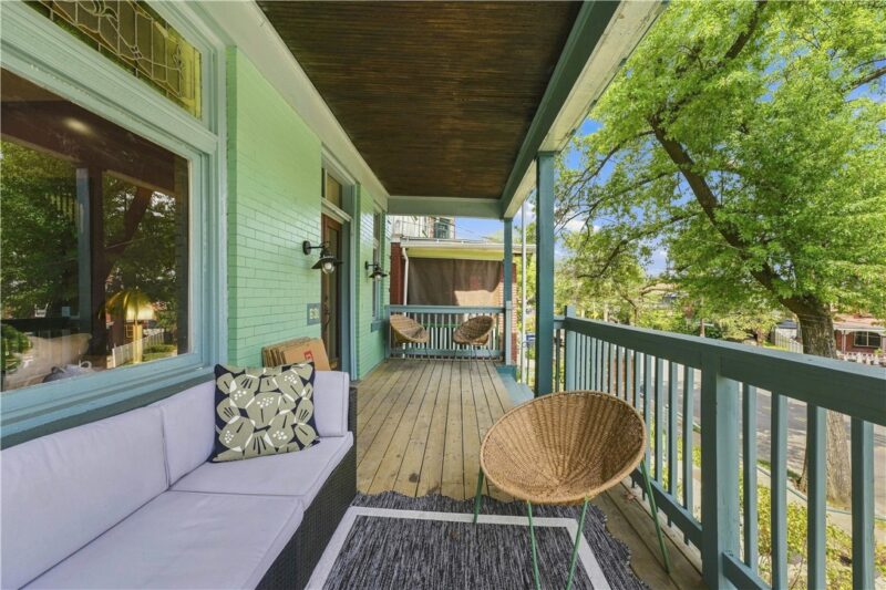 631 Chislett St — photo 3