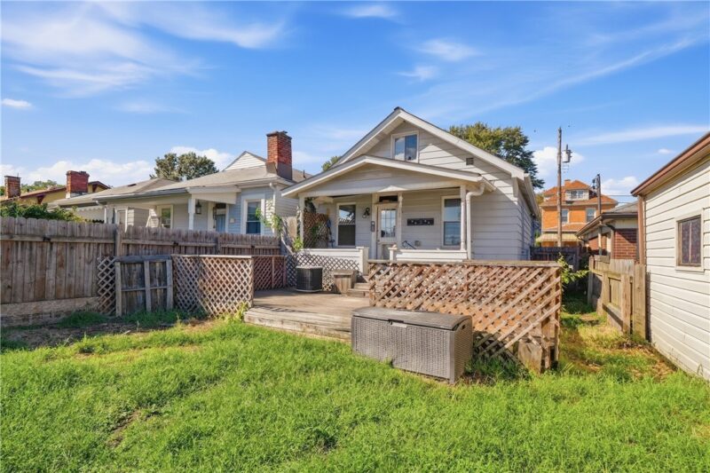 88 Vine St — photo 2