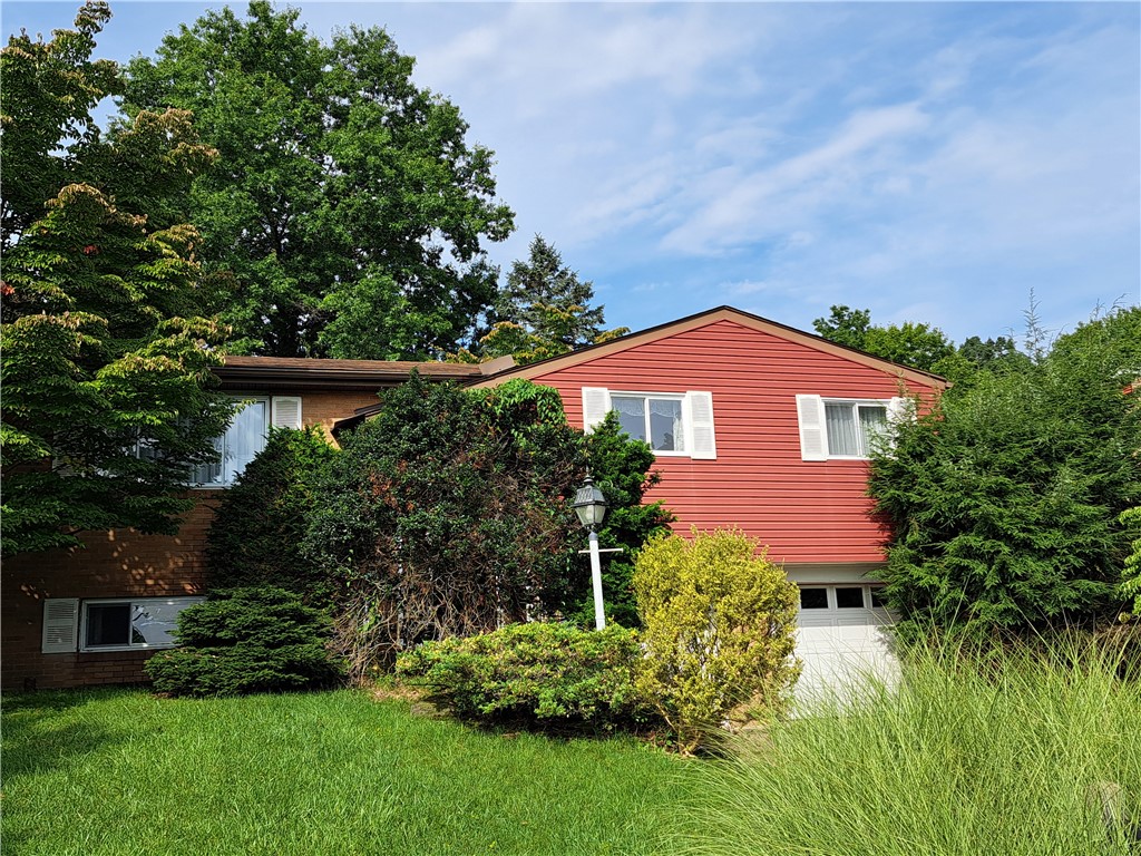 217 Richard Dr. — photo 1