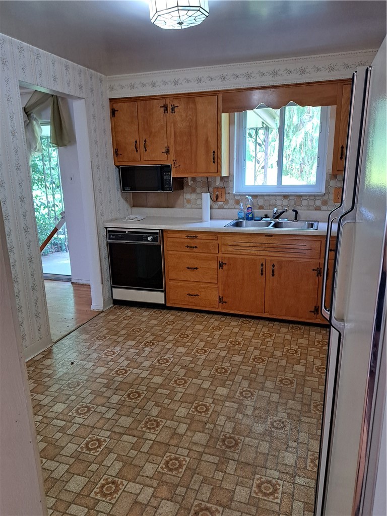 217 Richard Dr. — photo 7