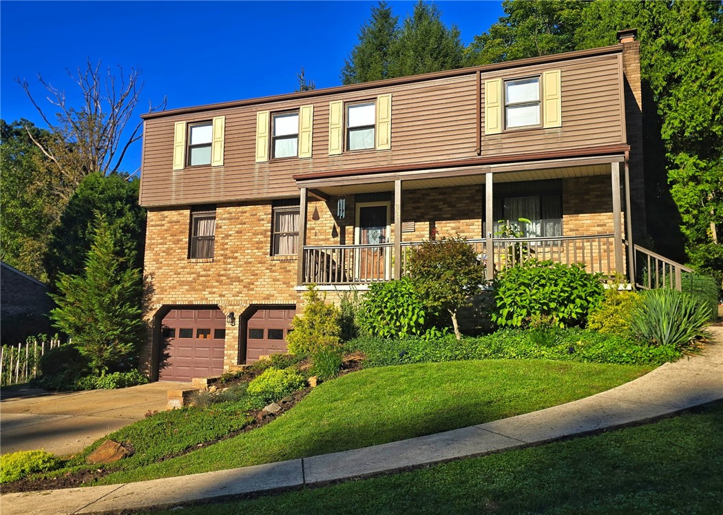 64 Spring Hollow Crt — photo 1