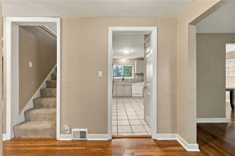 447 Old Clairton Rd — photo 5