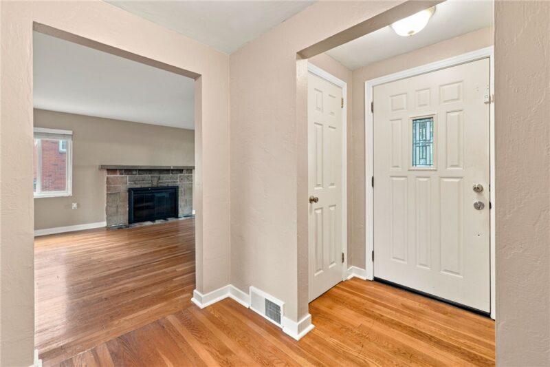 447 Old Clairton Rd — photo 6