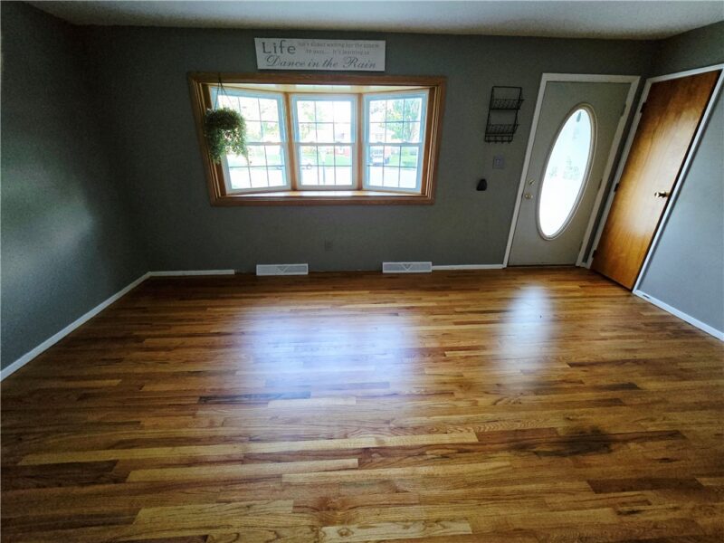 1510 Catalina Pl — photo 4