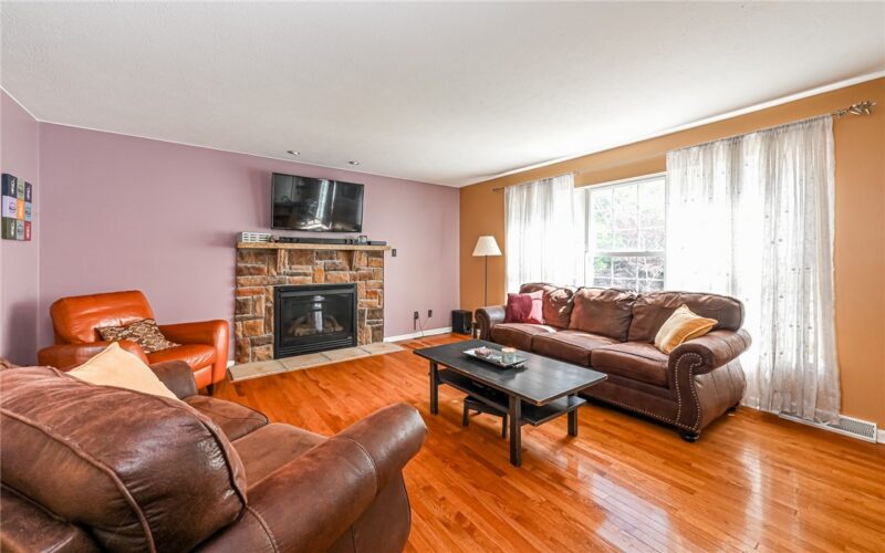1833 Porter St — photo 4