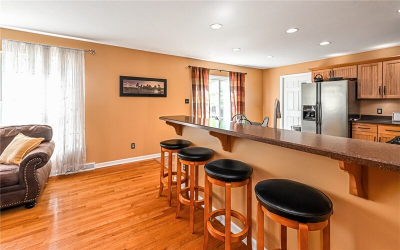 1833 Porter St — photo 7