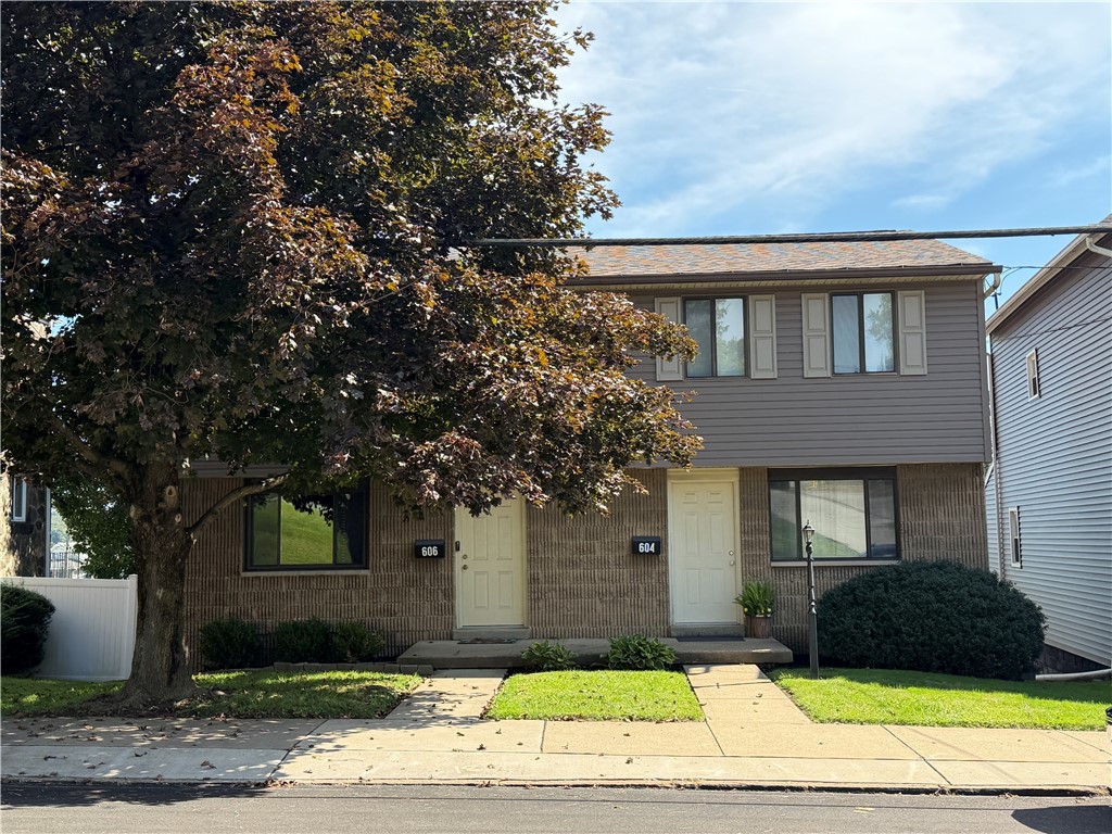 604 E 10th Avenue — photo 1