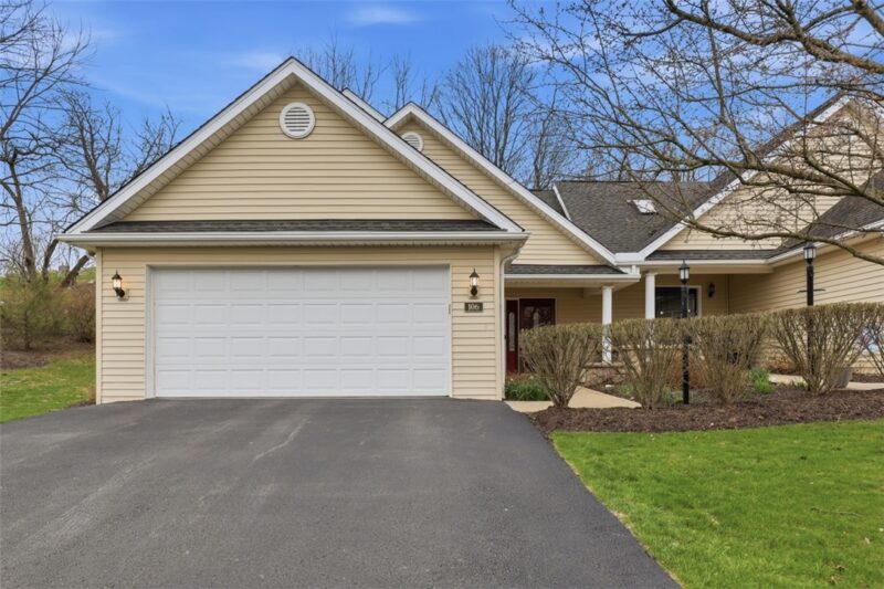 106 Westminster Dr — photo 2