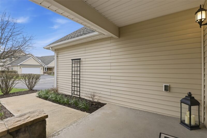 106 Westminster Dr — photo 4