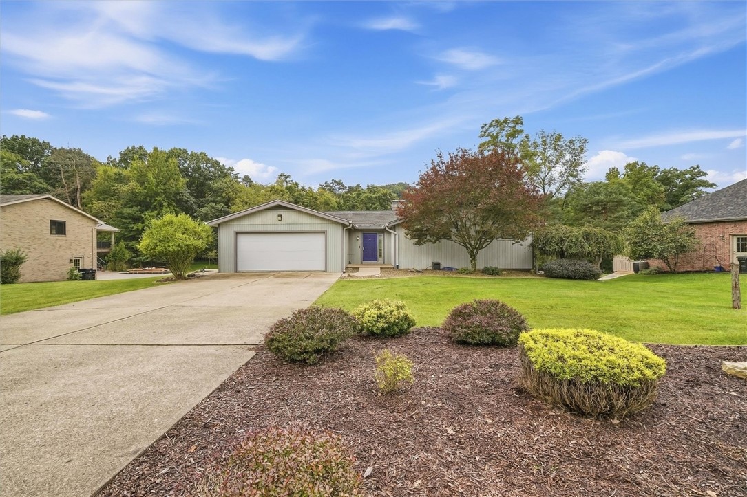 1446 Montgomery Rd — photo 1