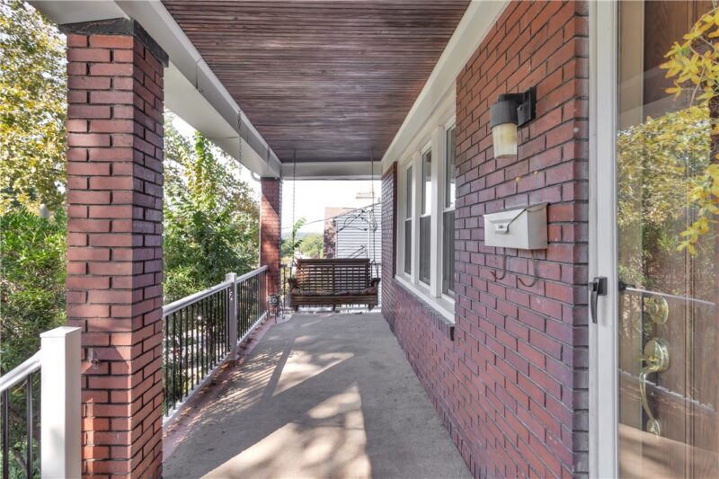 1112 Pemberton St — photo 2