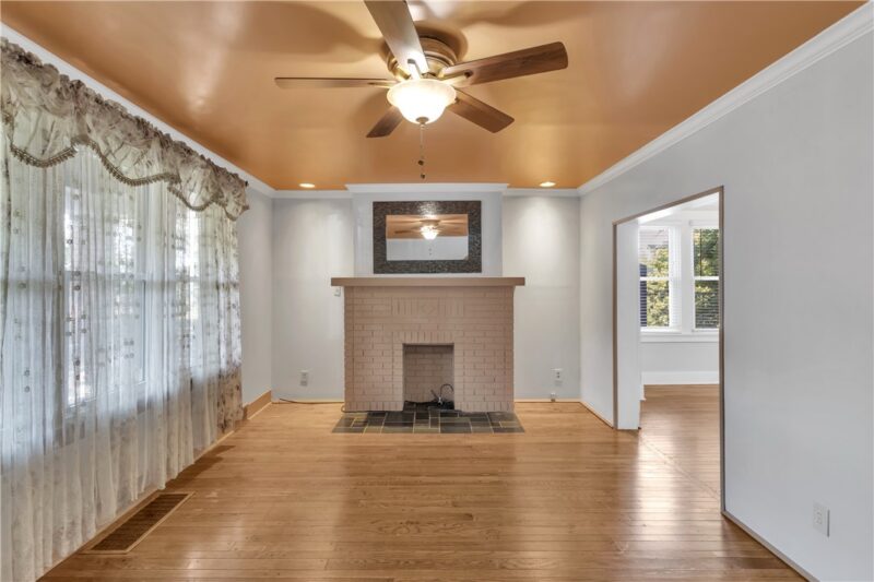 1112 Pemberton St — photo 3