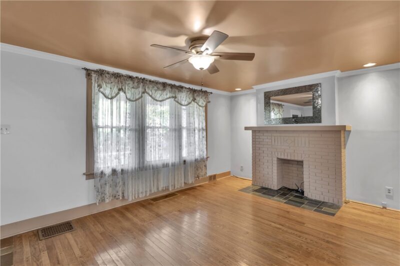 1112 Pemberton St — photo 4
