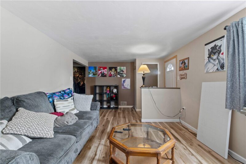 2910 Cedric Ave — photo 4