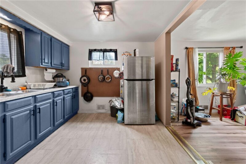 2910 Cedric Ave — photo 7