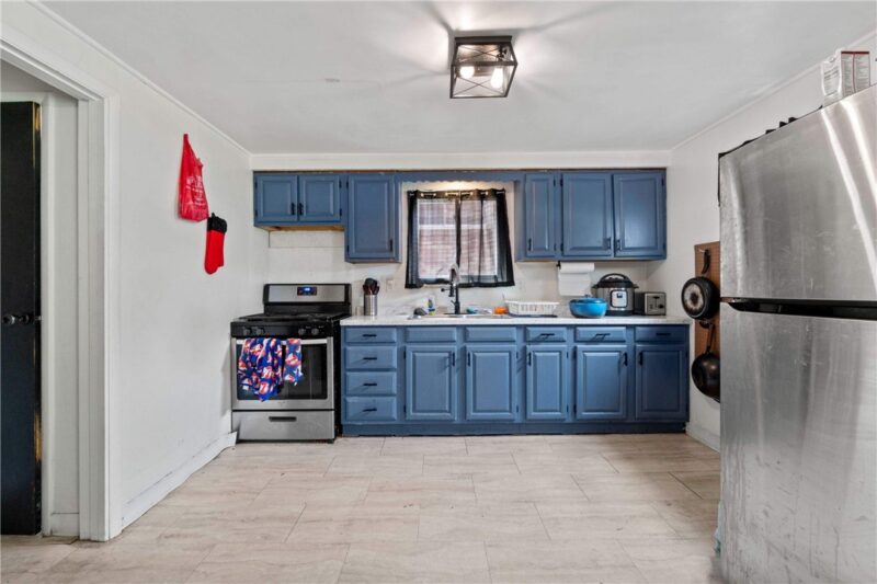 2910 Cedric Ave — photo 8