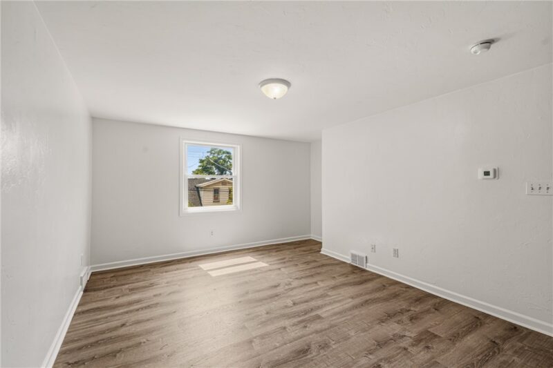 2319 1/2 Patterson — photo 4