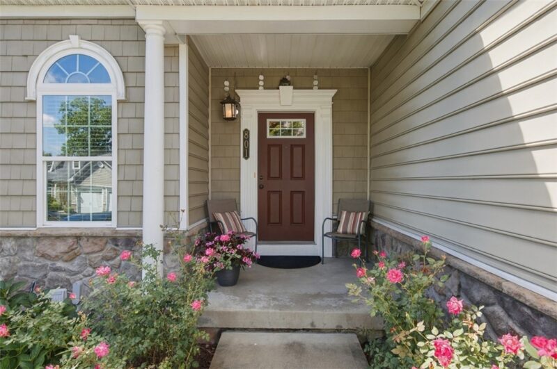 801 Village Club Drive — photo 2