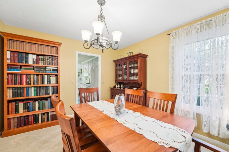 106 Longwell Drive — photo 8