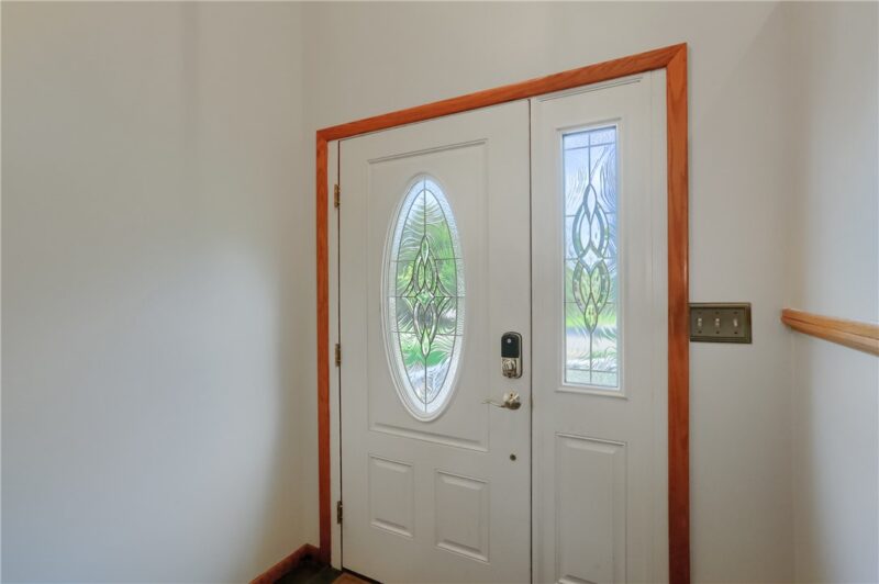 493 Mccombs Cir — photo 5