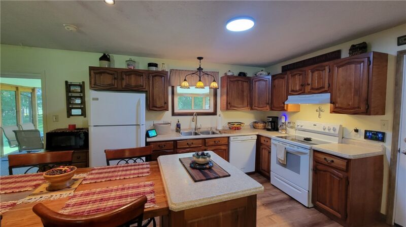 636 Beaver Dam Road — photo 5