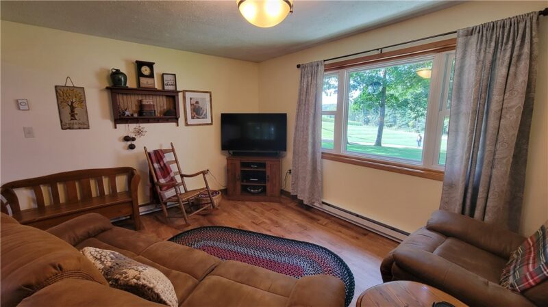 636 Beaver Dam Road — photo 8