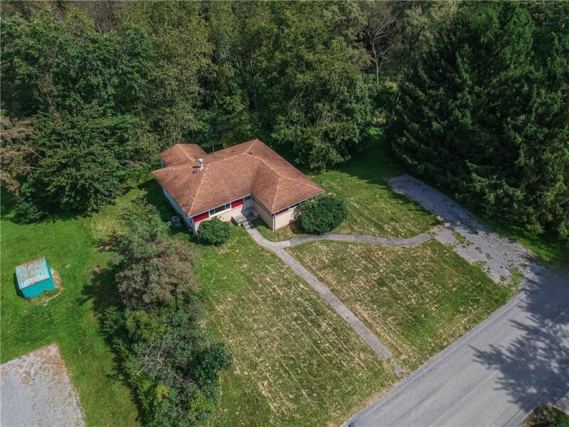 194 Woodridge Dr — photo 6