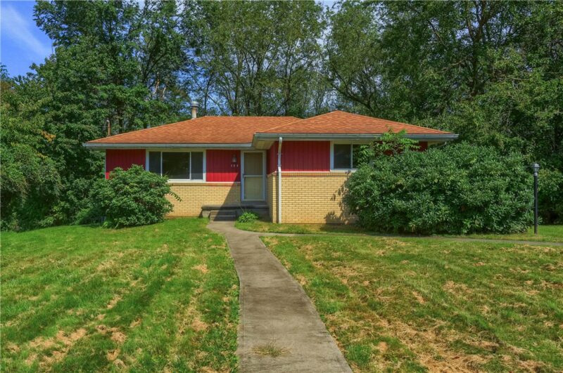 194 Woodridge Dr — photo 8