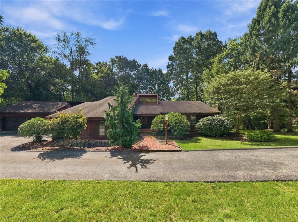 311 Lakewood Rd — photo 1