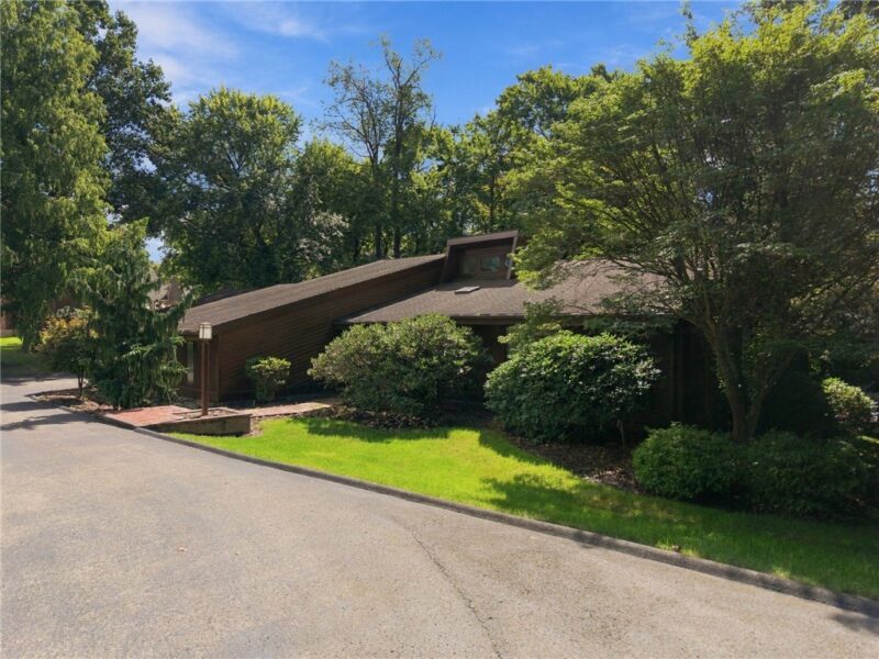 311 Lakewood Rd — photo 4