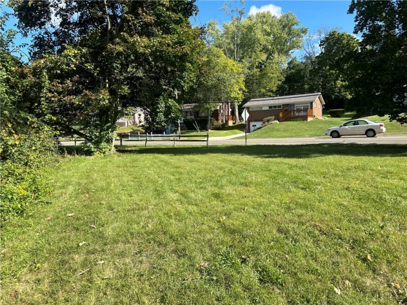 3767 Evergreen Dr — photo 2