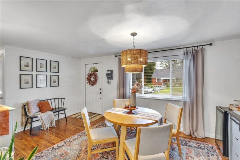 207 Clifford Ave — photo 7