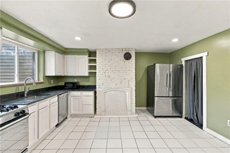 803 Crucible St — photo 7