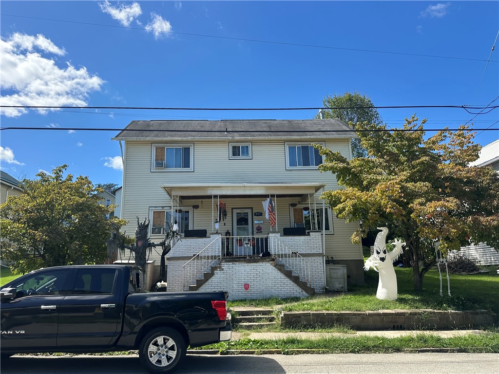 917 Crest Avenue — photo 1