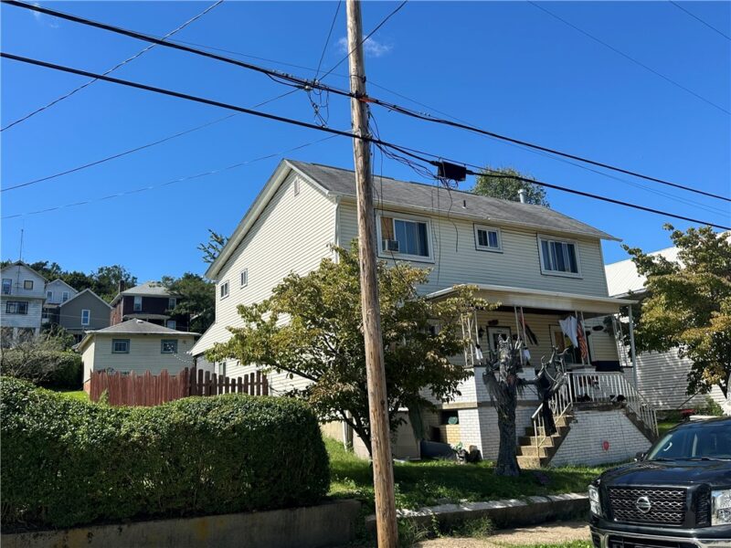 917 Crest Avenue — photo 2