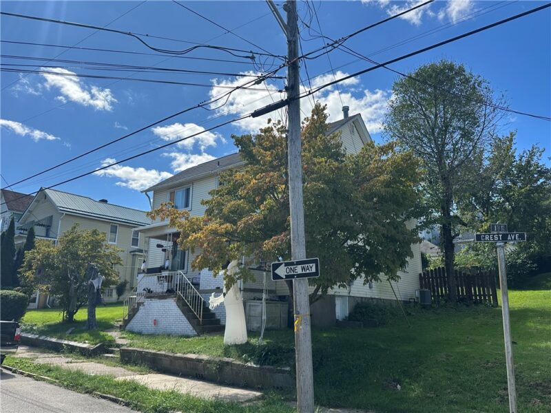 917 Crest Avenue — photo 4