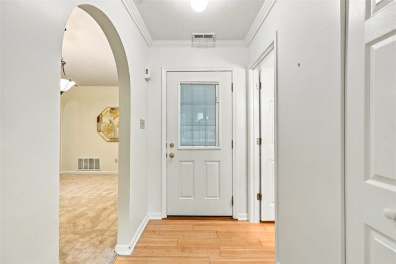 200 Huckleberry Court — photo 2