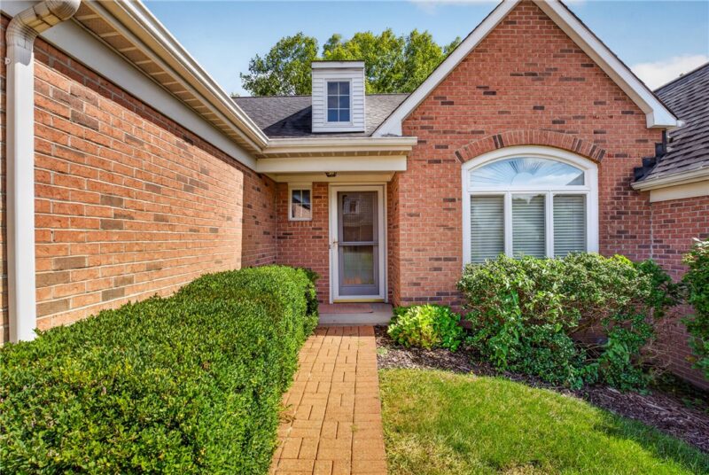 329 Hidden Falls Ct — photo 2