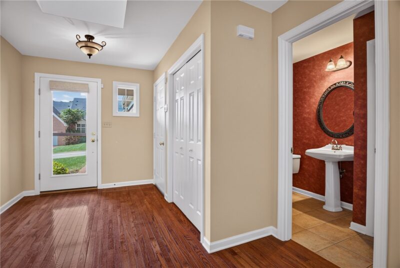 329 Hidden Falls Ct — photo 5
