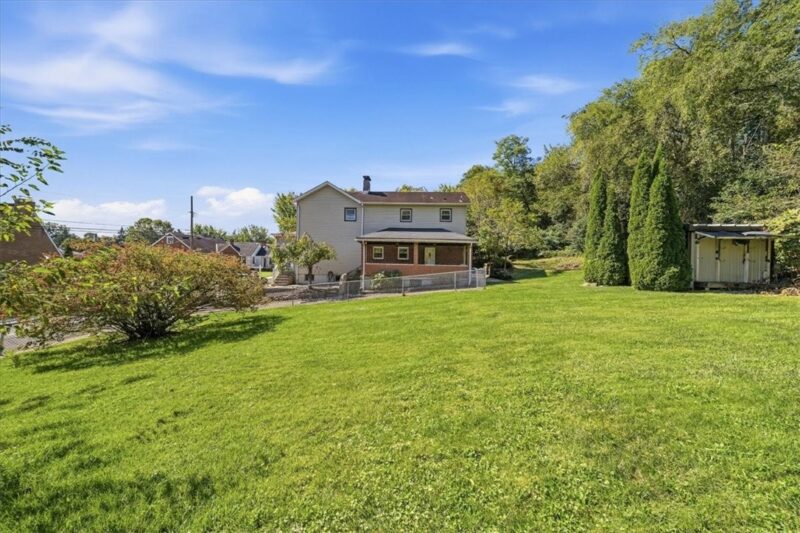 535 Justus Ave — photo 3