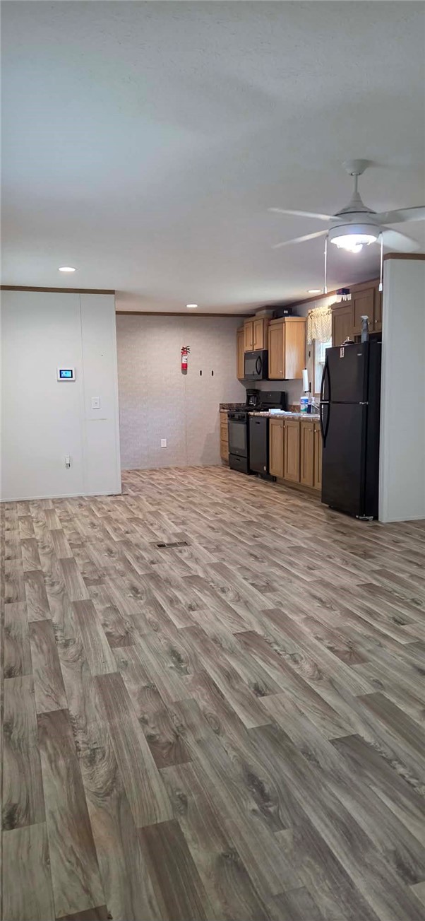 140 Roundtop Cir — photo 4