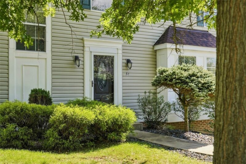 32 Countryside Ct — photo 3