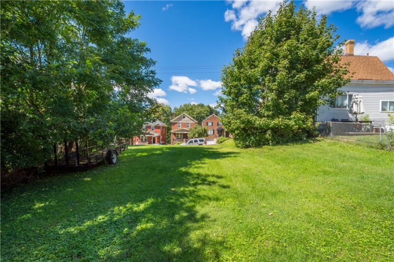 2823 Crosby Ave — photo 3