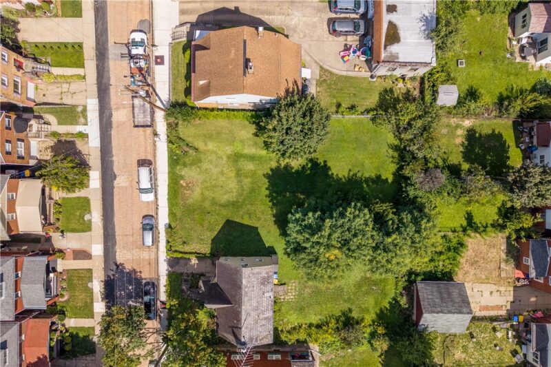 2823 Crosby Ave — photo 7