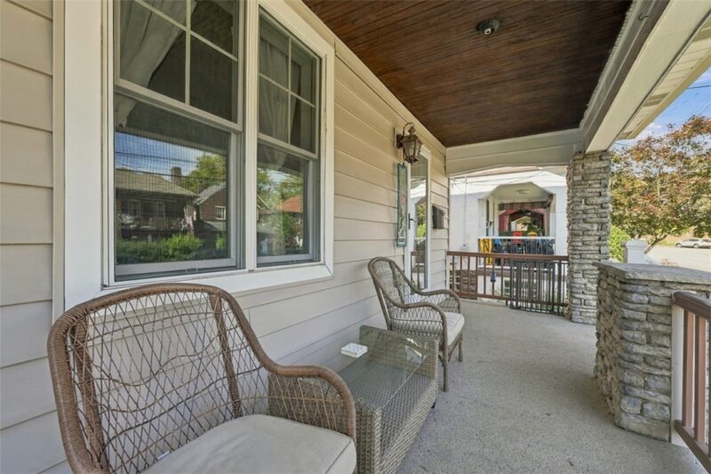 7726 Forbes Avenue — photo 3