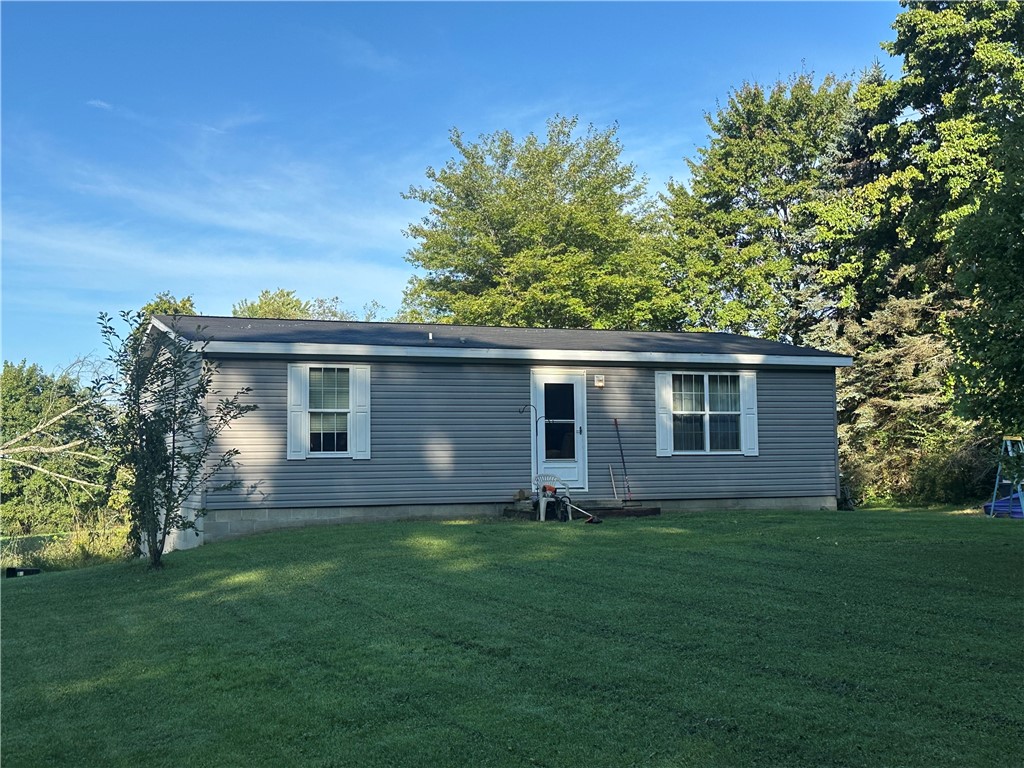 190 McGregor Road — photo 1